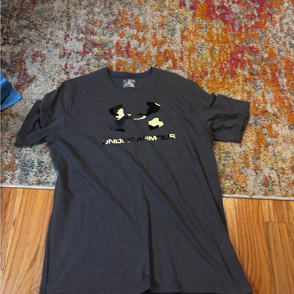 Under Armour Gray T-Shirt with Black and Gold Logo